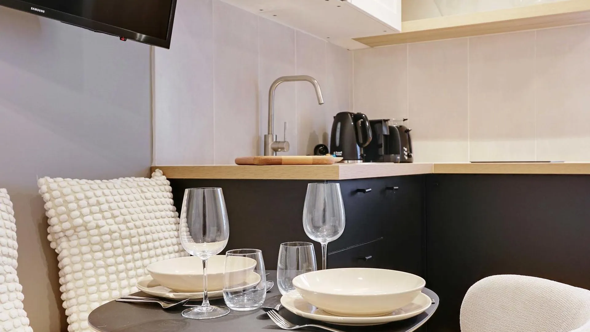 Cosy Studio With Ac -2P- Sacre-Coeur Montmartre 파리 0*,